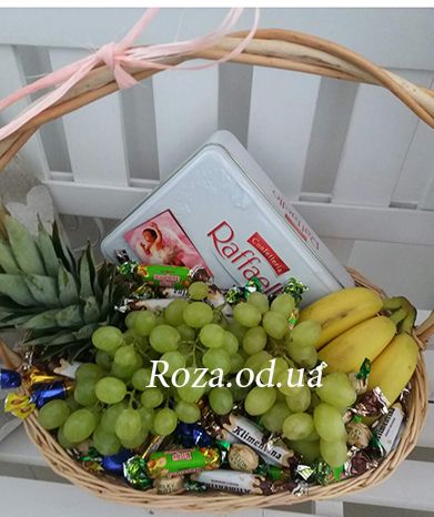 Корзина сладостей
