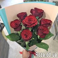 Красивый букет из 7 красных роз - Фото 1