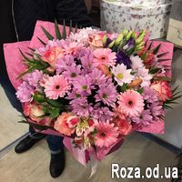 Шикарный букет цветов микс - Фото 1