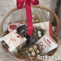 Подарочная корзина Ferrero Rocher и Raffaello - Фото 1