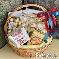 Подарочная корзина Ferrero Rocher и Raffaello - Фото 3