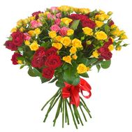 Букет из 23 кустовых роз