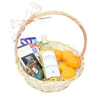 Подарочная корзина с импортным вином