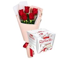 5 красных роз и Raffaello
