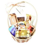 Подарочная корзина сладостей