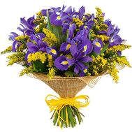 Букет из ирисов и мимозы