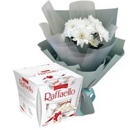 Мини букет на 8 марта с Raffaello