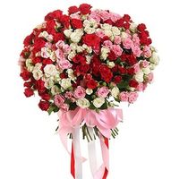What flowers to present to a girl for 30 years