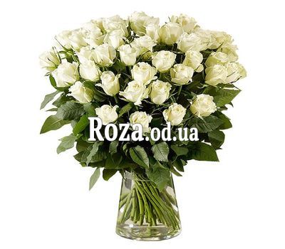 45 импортных белых роз