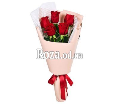 5 красных роз в букете