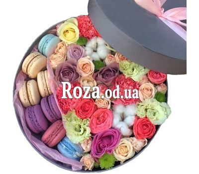 Ніжна композиція з Macarons