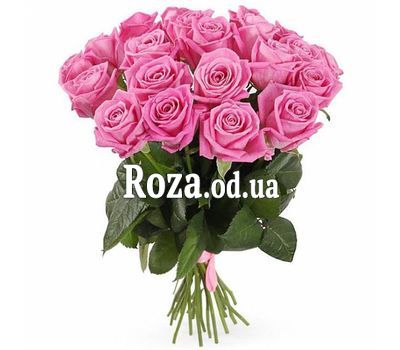 Букет из розовых роз