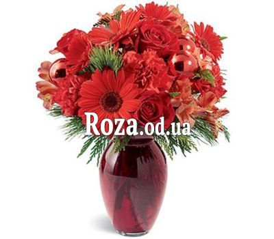 Bouquet of gerberas, roses and carnations