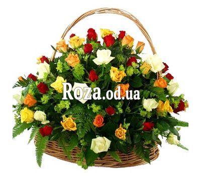 Корзина из 51 розы
