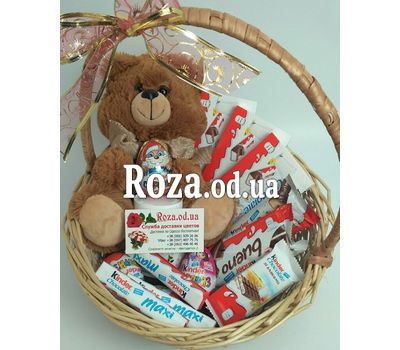 Корзина сладостей и мягкая игрушка - фото 1