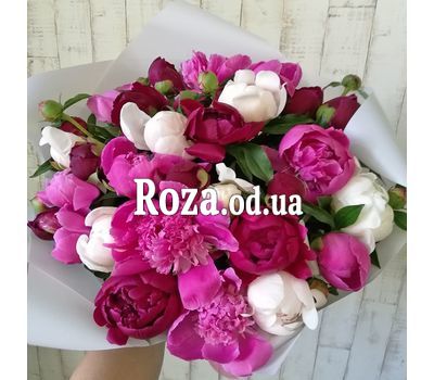 Букет из 19 пионов 4