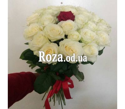Ти така одна 4