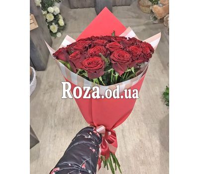 25 червоних троянд 7