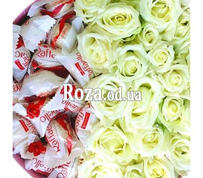 Белые розы и Raffaello 3