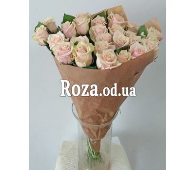 Кремовые розы 2