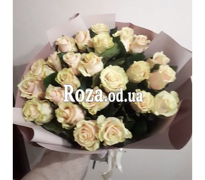 Кремовые розы 5
