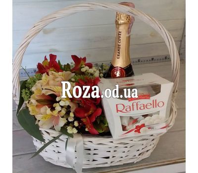 Небольшая подарочная корзинка 1