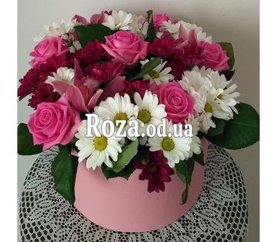Flowers in a hat box 12