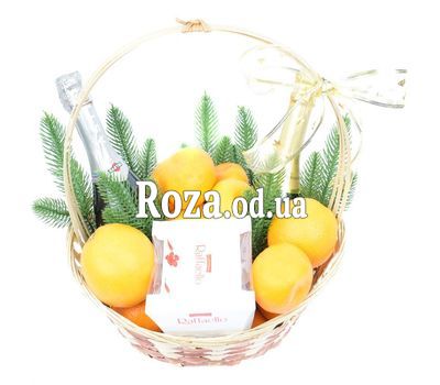 Asti Martini и Mondoro Asti в корзине