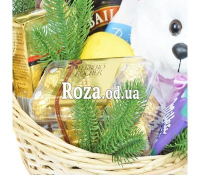 Christmas Sweets Basket with Baileys and Teddy Bear 1