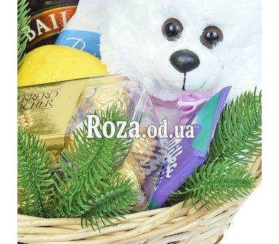 Christmas Sweets Basket with Baileys and Teddy Bear 2