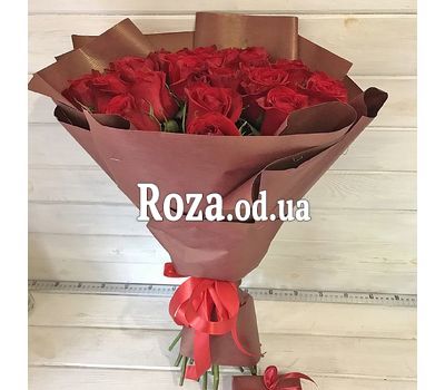 25 червоних троянд 15