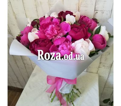 Букет из 21 пионов 2