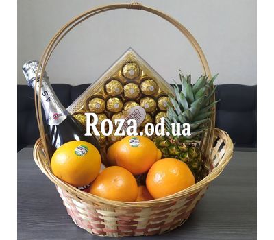 Оригинальная подарочная корзина 1