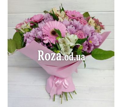 Шикарный букет цветов микс 2