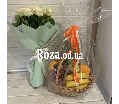 Кошик соковитих фруктів 9