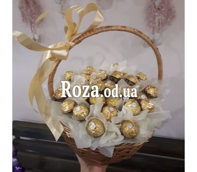 Корзинка с Ferrero Rocher 3