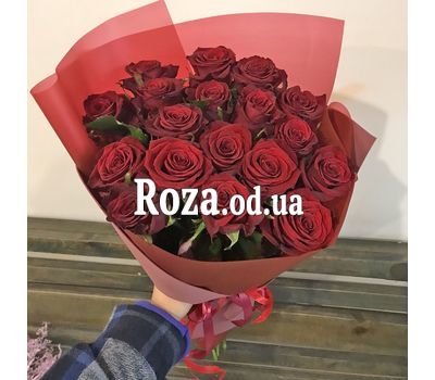 25 червоних троянд 17