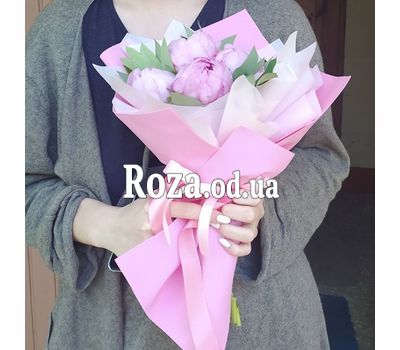 Мини букет пионов 2
