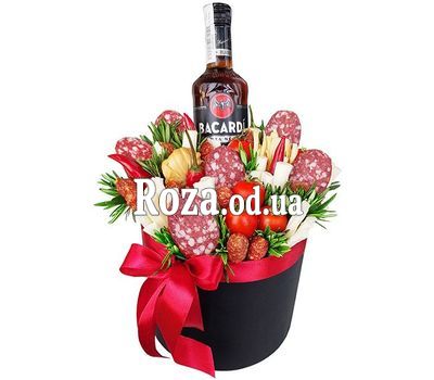 Grocery bouquet with beer