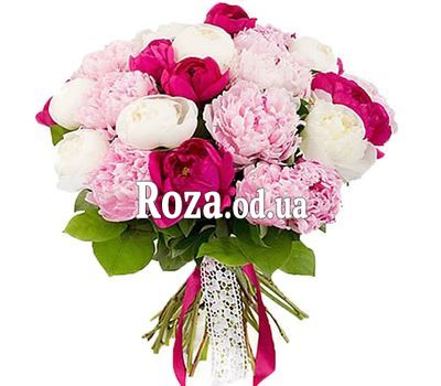 Букет из 21 пионов