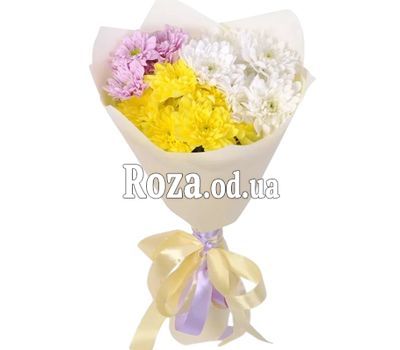 Букет из 3 хризантем