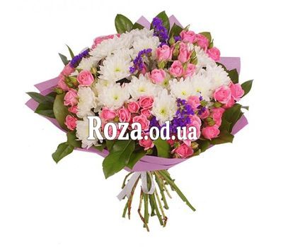 Букет из 10 кустовых роз и 5 хризантем