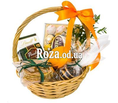 Корзина сладостей