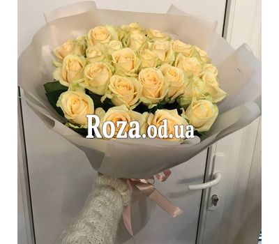 Букет із 23 троянд 6