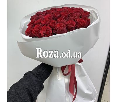 33 красные розы 8