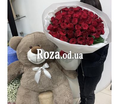55 red roses 4