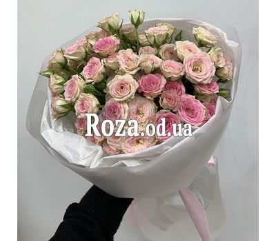 Bouquet of 11 spray roses 1