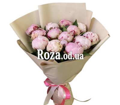 Букет из 15 пионов