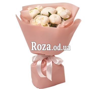 7 белых пионов