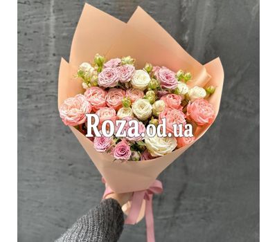 Bouquet of 11 spray roses 4
